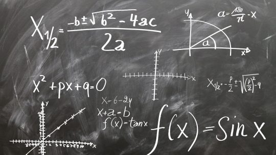 Descubra Como Calcular a Corrente Nominal do Motor Trifásico